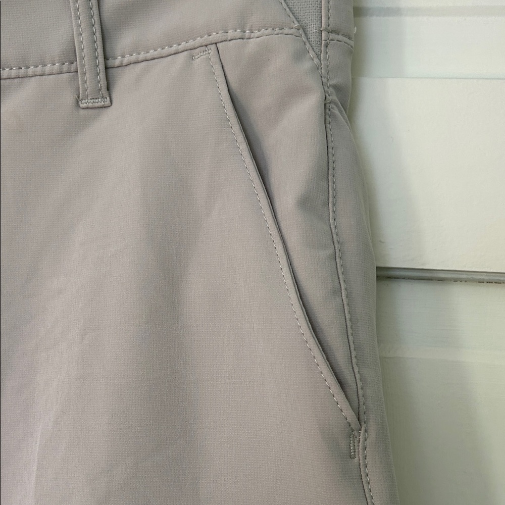 NWT Lee Men's Tri-Flex Tan Cargo Shorts - Size 30 waist - Picture 8 of 11